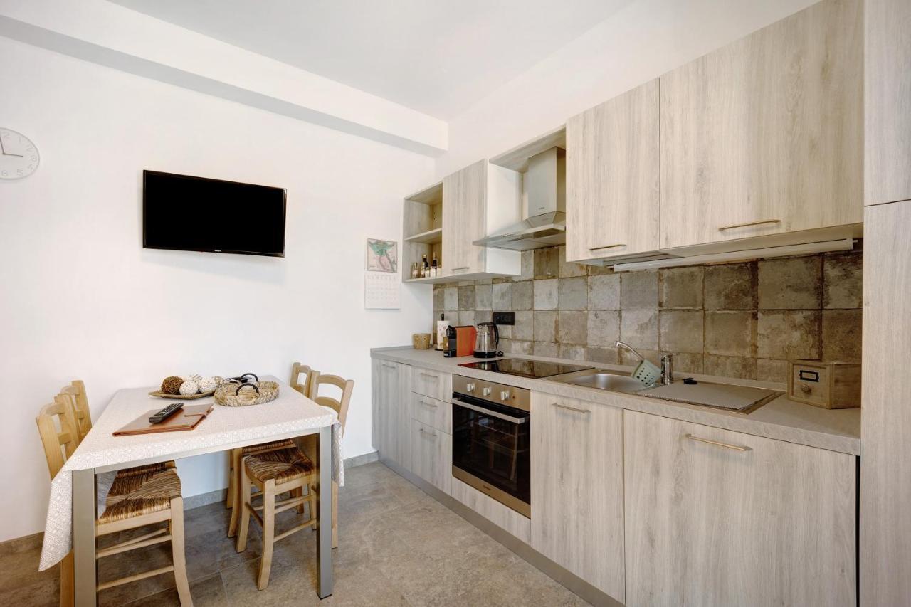 Antichi Ricordi - Il Pollaio Appartement Molino Nuovo  Buitenkant foto